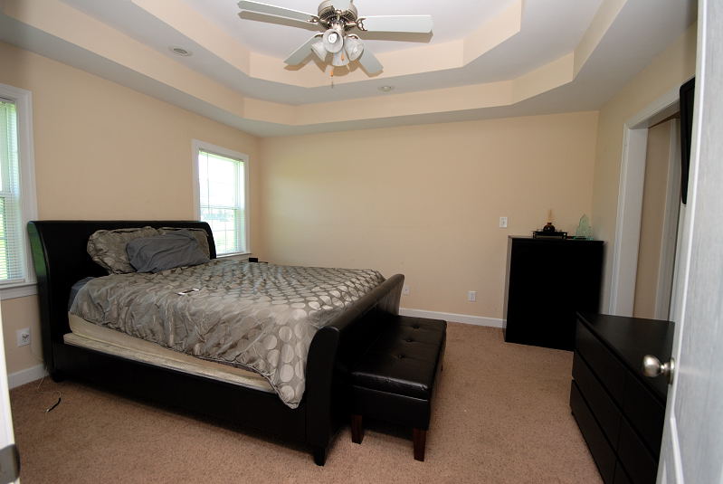 Goldsboro NC - Homes for Rent - Master Bedroom - 100 Racquet Lane Goldsboro, NC 27534
