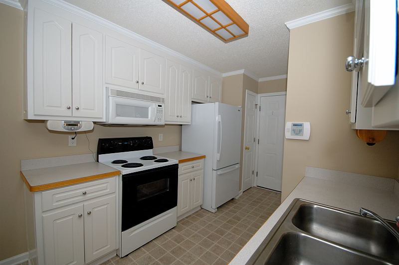 Goldsboro NC - Homes for Rent - 102 Heron Drive Goldsboro NC 27534 - Kitchen