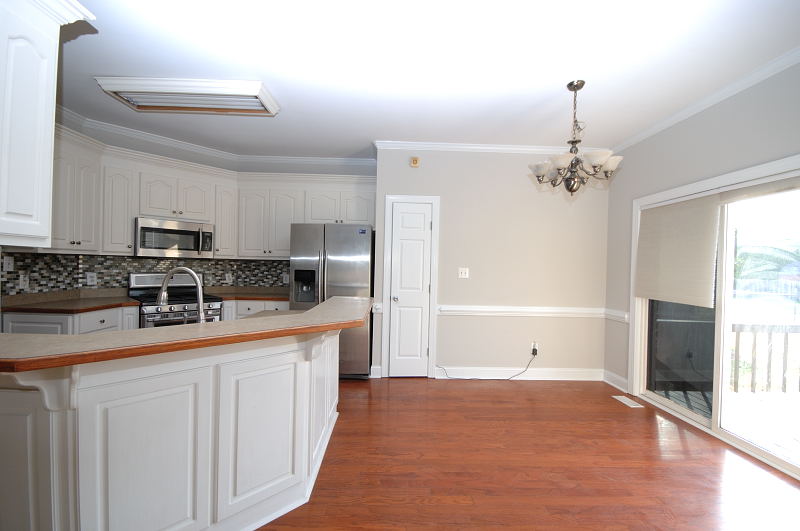 Goldsboro NC - Homes for Rent - 107 Davelin Place Goldsboro NC 27530 - Kitchen / Dining Area