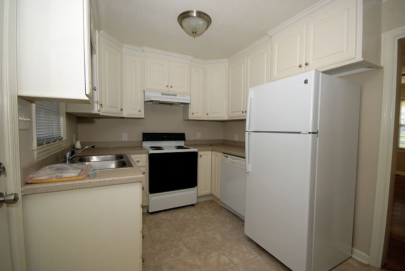 Goldsboro NC - Homes for Rent - 120 Rook Road Goldsboro NC 27530 - Kitchen