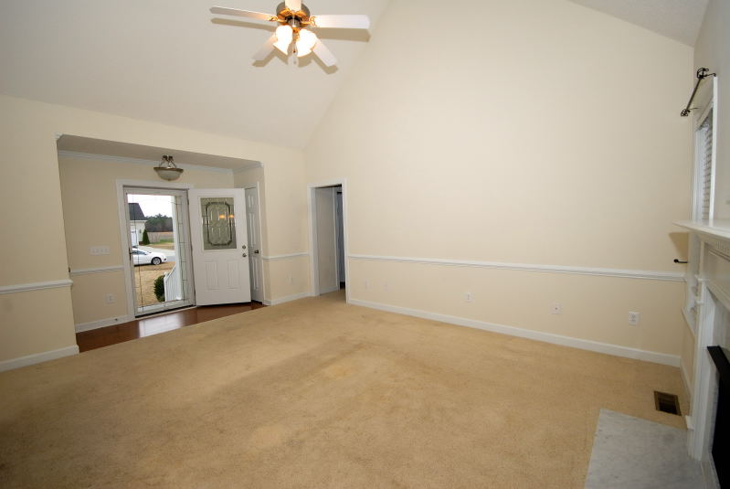 Goldsboro NC - Homes for Rent - Dining Room - 120 Willowbrook Dr. Pikeville NC 27863