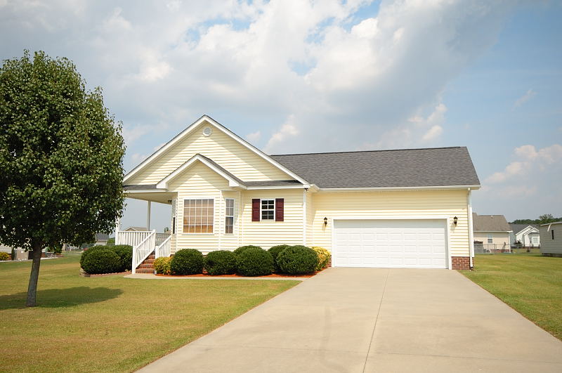 Goldsboro NC - Homes for Rent - 126 Heron Dr. Goldsboro NC 27534 - Main House View