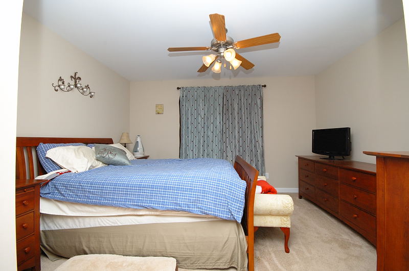 Goldsboro NC - Homes for Rent - Master Bedroom - 215 Wingspread Drive Goldsboro, NC 27530