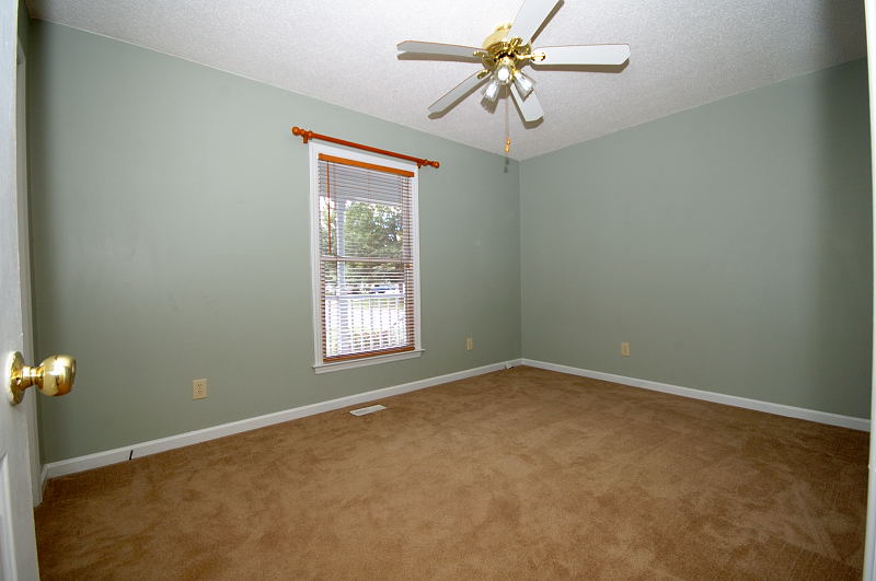 Goldsboro NC - Homes for Rent - Bedroom - 220 Ryan Way Goldsboro, NC 27534