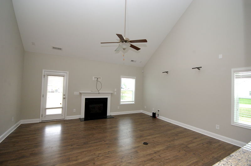 Goldsboro NC - Homes for Rent - 300 Korbel Dr. Princeton NC 27569 - Living Room