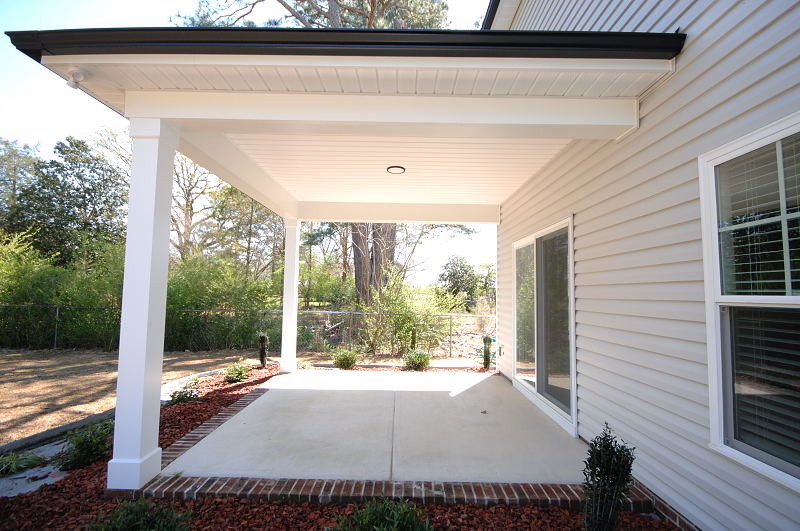 Goldsboro NC - Homes for Rent - 409 South Church St. Princeton NC 27569 - Covered Patio