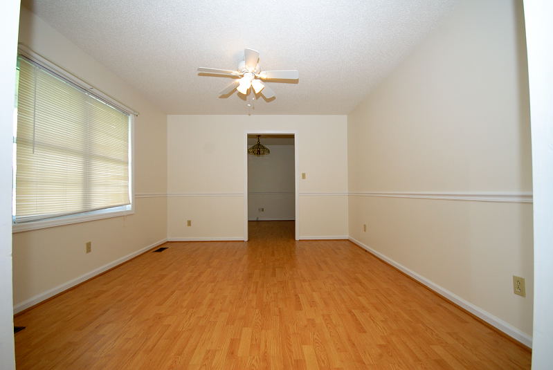Goldsboro NC - Homes for Rent - Living Room - 504 Patetown Rd. Goldsboro, NC 27530