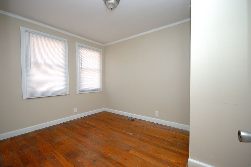 Goldsboro NC - Homes for Rent - 606 South Andrews Avenue Apt A Goldsboro NC 27530 - Bedroom