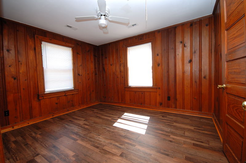 Goldsboro NC - Homes for Rent - 206 S. Spence Ave. Goldsboro NC 27534 - Bedroom