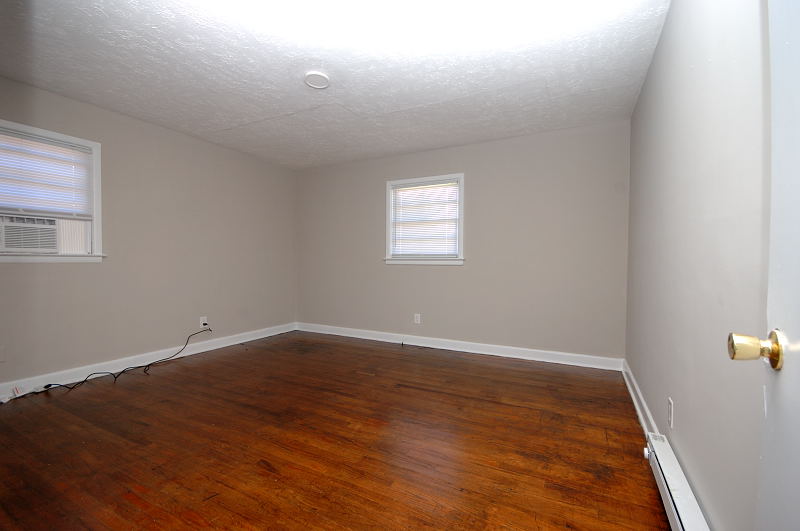 Goldsboro NC - Homes for Rent - 2904 Central Heights Rd. Apt A Goldsboro NC 27534 - Bedroom