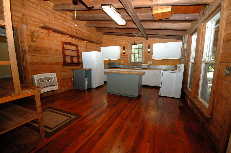 Goldsboro NC - Homes for Rent - 375 Exum Pond Rd. Snow Hill NC 28580 - Kitchen / Dining Area