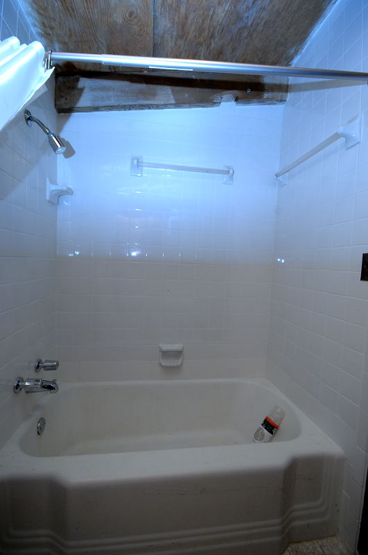 Goldsboro NC - Homes for Rent - 375 Exum Pond Rd. Snow Hill NC 28580 - Bathroom